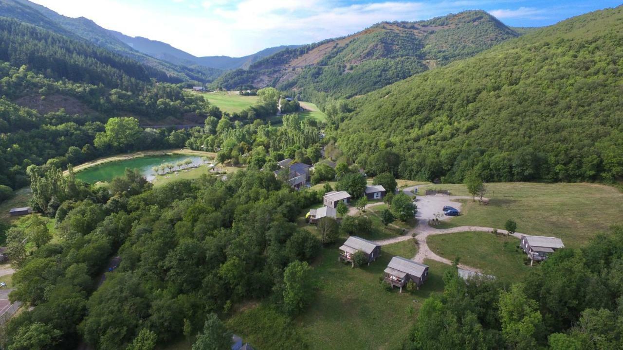 Vvf Sud Aveyron Hotel Brusque Bagian luar foto